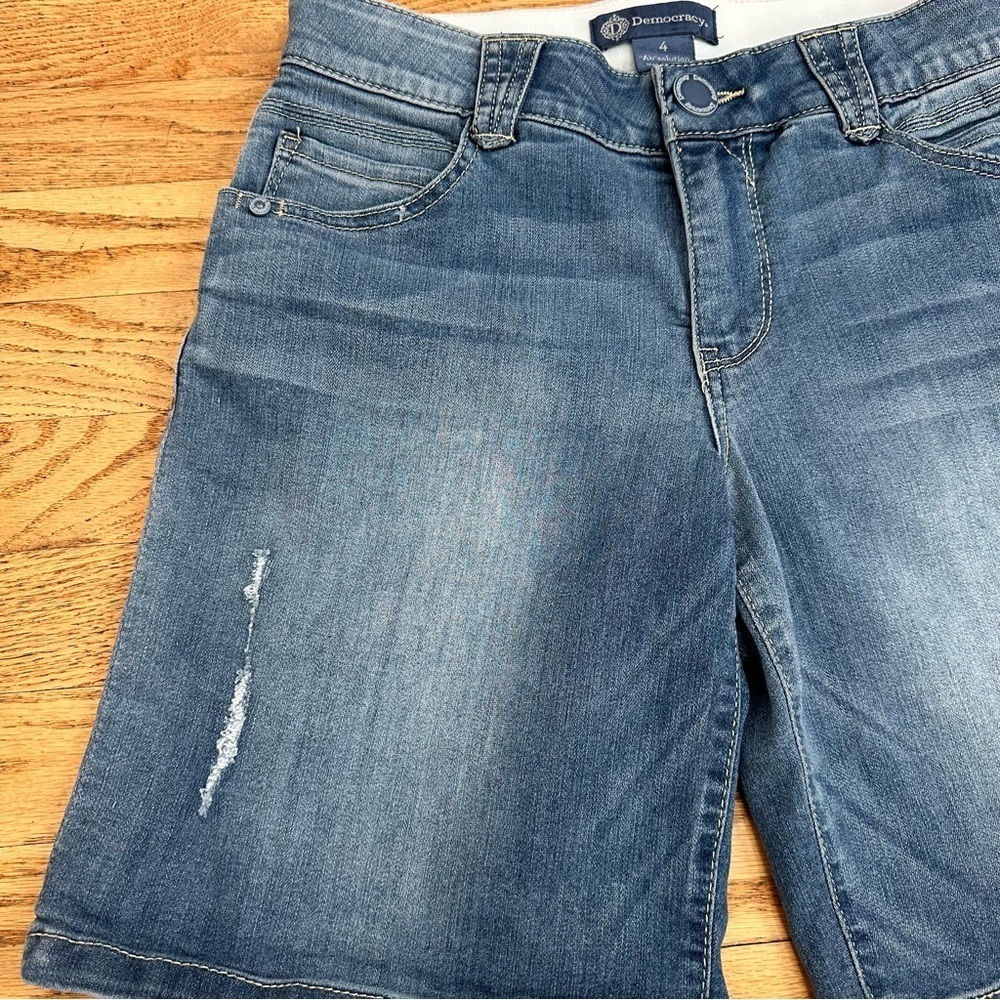 Democracy Absolution Indigo Denim Jean Shorts Size 4 - Picture 5 of 10